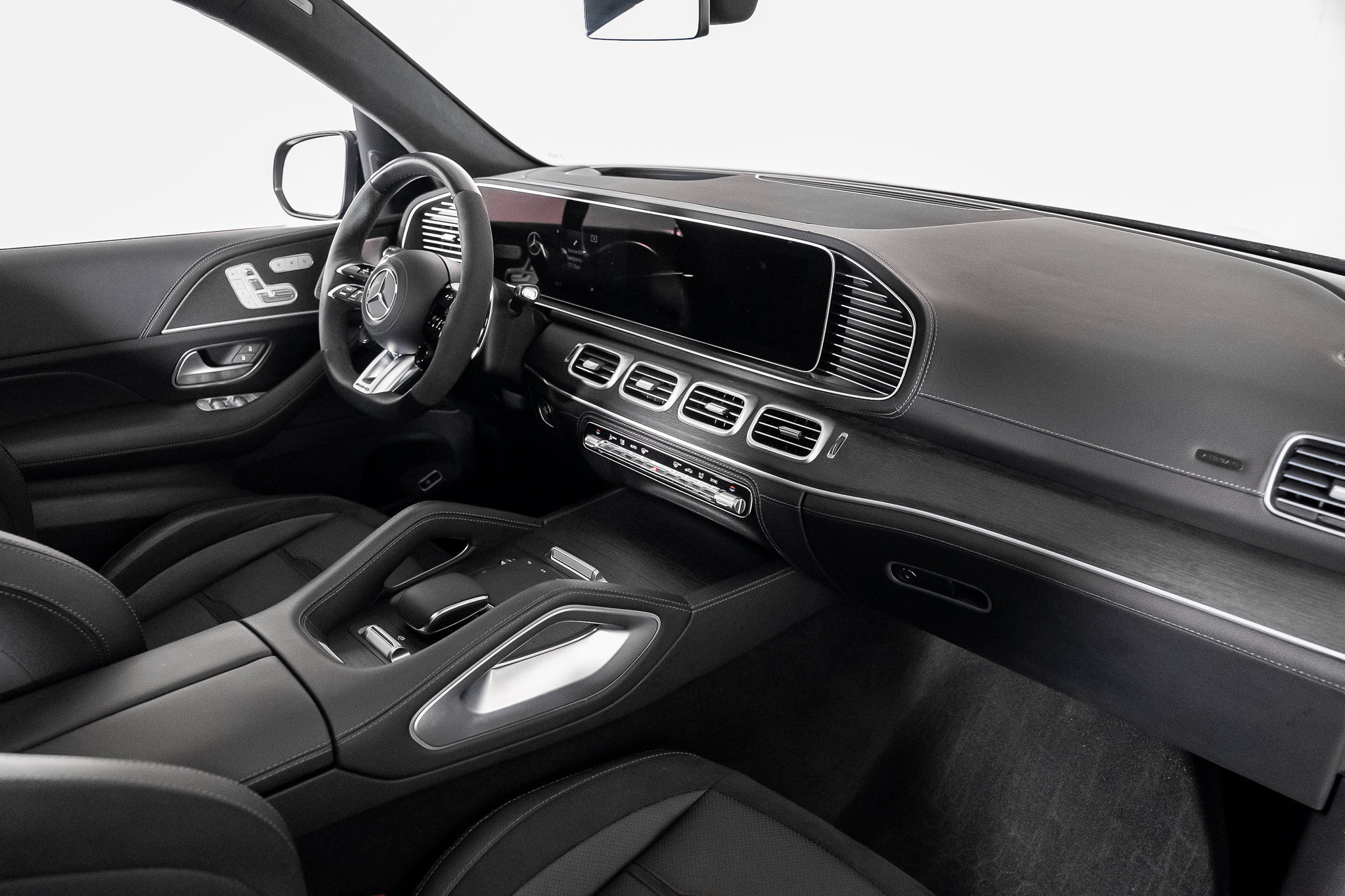 Used 2024 Mercedes-Benz GLE 53 AMG 4MATIC image 44