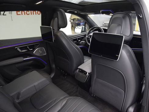Certified 2023 Mercedes-Benz EQS 580 4MATIC SUV image 19