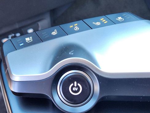 New 2025 Kia EV6 Wind image 20