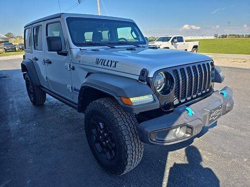 Used 2023 Jeep Wrangler Unlimited image 9