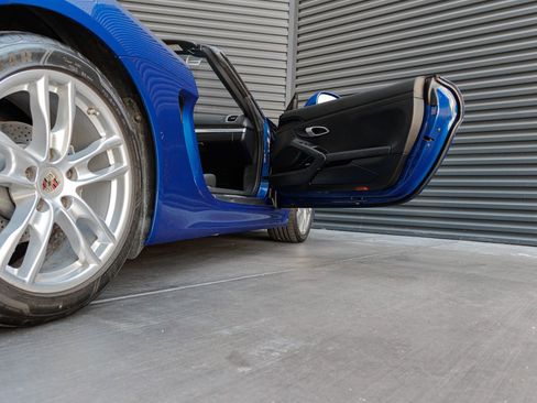 Used 2013 Porsche Boxster RWD image 35