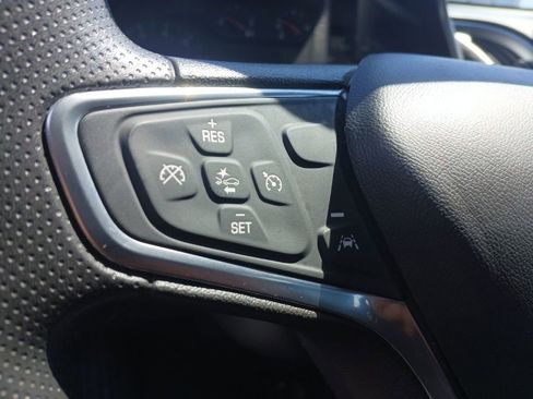 Used 2022 Chevrolet Malibu LS image 17