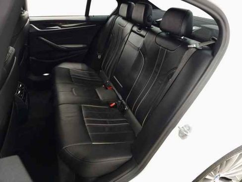 Used 2019 BMW 530i xDrive w/ Convenience Package image 35