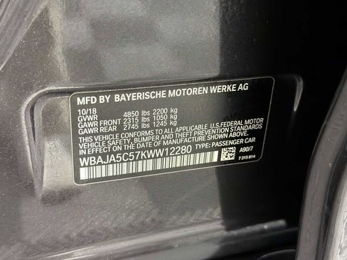 Used 2019 BMW 530i w/ Convenience Package image 36