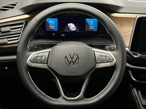 New 2026 Volkswagen Atlas SE AWD/4WD image 9