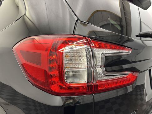 Used 2023 Subaru Ascent Onyx Edition Limited AWD/4WD image 19