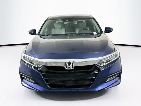 Used 2018 Honda Accord EX-L image 2