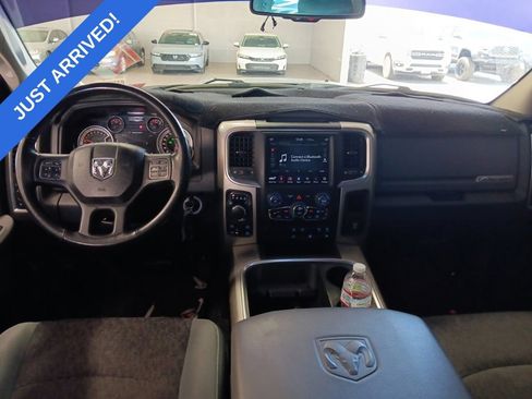 Used 2019 RAM 1500 Big Horn AWD/4WD image 5