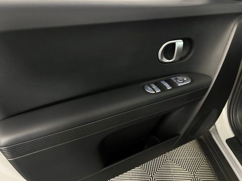 Used 2024 Hyundai Ioniq 5 SE image 24