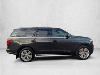 Used 2023 Ford Expedition Platinum video 4
