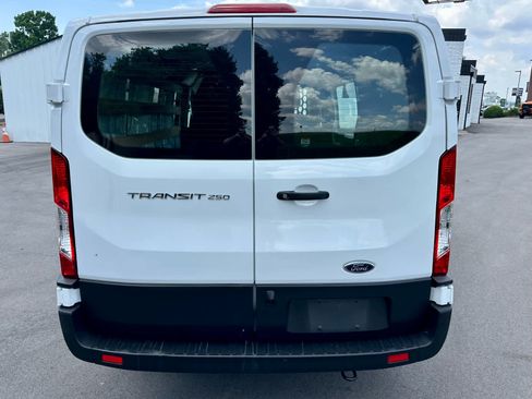 Used 2025 Ford Transit 250 Low Roof w/ Exterior Upgrade Package RWD image 6