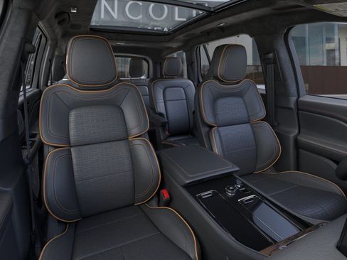 New 2026 Lincoln Aviator Black Label w/ Dynamic Handling Package AWD/4WD image 10
