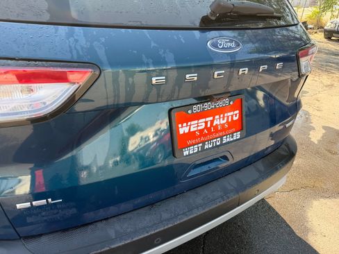 Used 2020 Ford Escape SEL AWD/4WD image 28