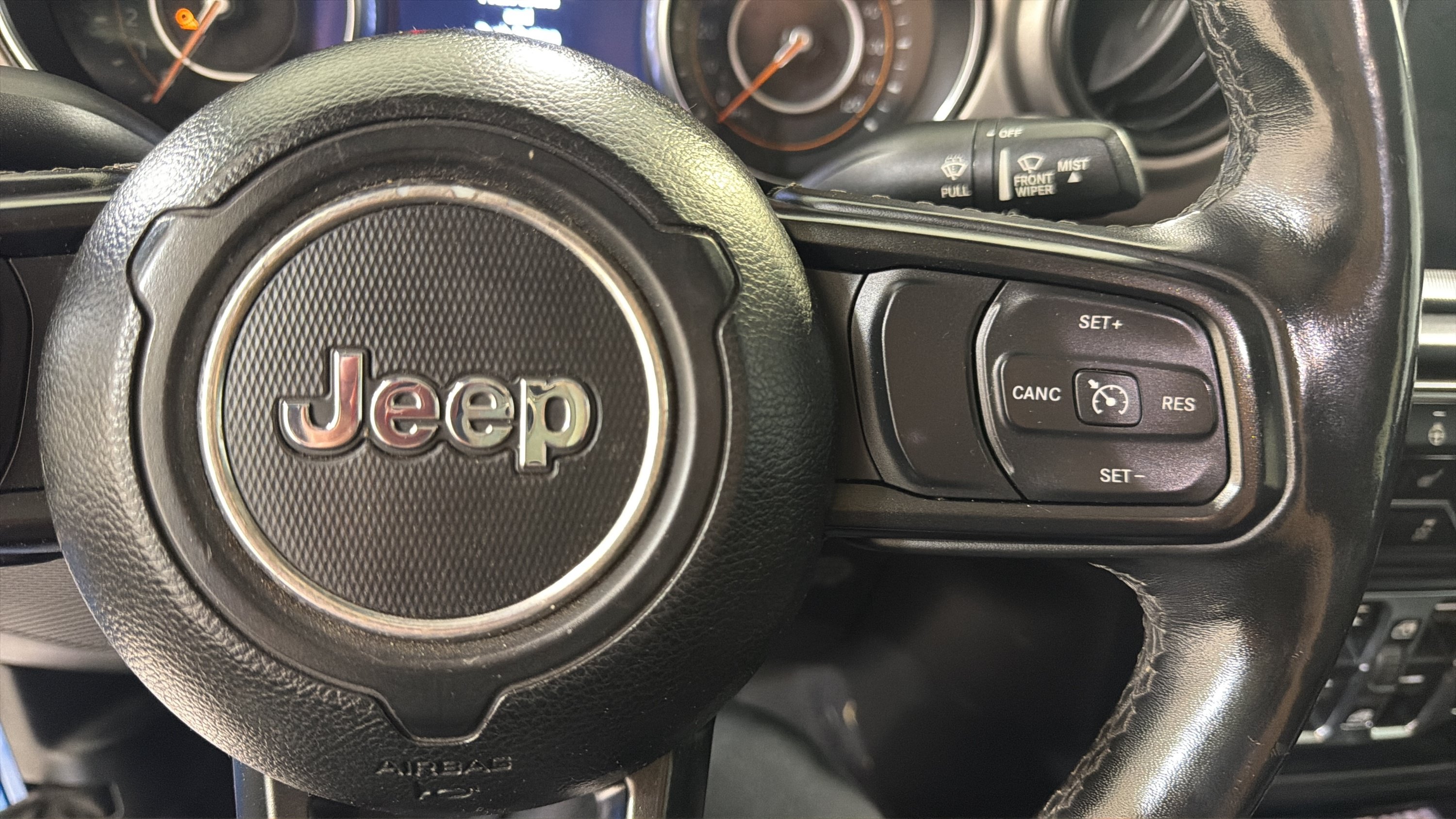 Used 2020 Jeep Gladiator Sport w/ Quick Order Package 24S AWD/4WD image 14
