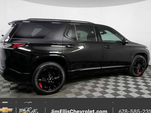 Certified 2019 Chevrolet Traverse Premier w/ Redline Edition image 2