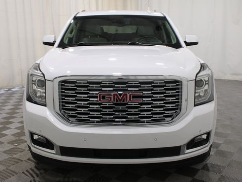 Used 2019 GMC Yukon XL Denali w/ Denali Ultimate Package AWD/4WD image 38
