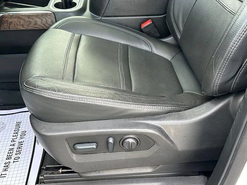 Used 2023 GMC Sierra 2500 Denali w/ Denali Ultimate Package AWD/4WD image 12