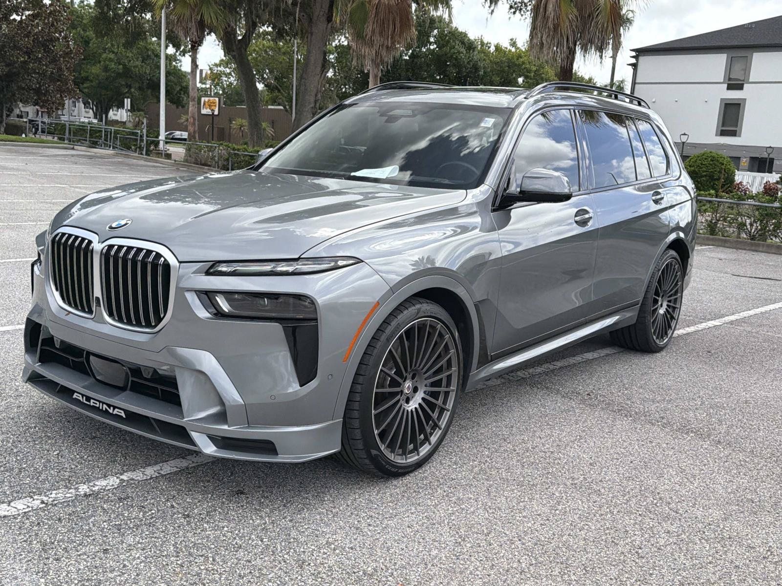 Used 2025 BMW ALPINA XB7 AWD/4WD image 8