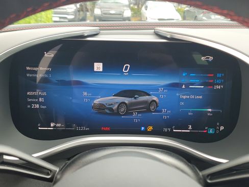 Used 2025 Mercedes-Benz SL 55 AMG 4MATIC image 27