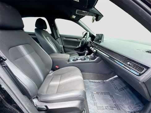 Used 2024 Honda Civic Sport image 25