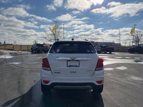 Used 2020 Chevrolet Trax Premier image 4