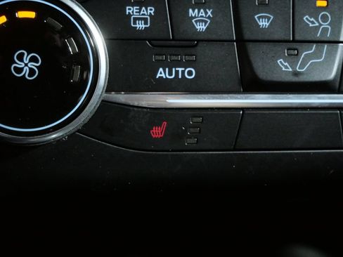 Used 2020 Ford Escape SE AWD/4WD image 19