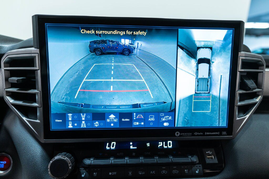 Used 2024 Toyota Tundra Limited w/ TRD Off-Road Package AWD/4WD image 33