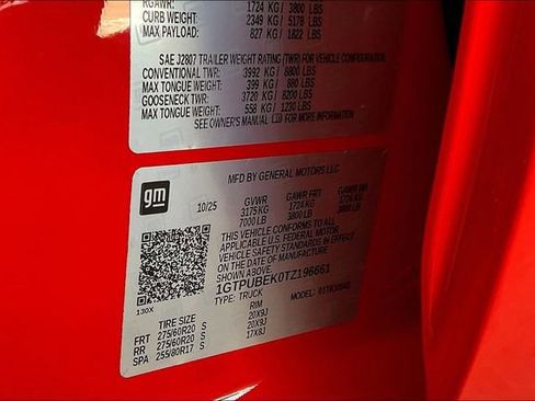 New 2026 GMC Sierra 1500 SLE image 14