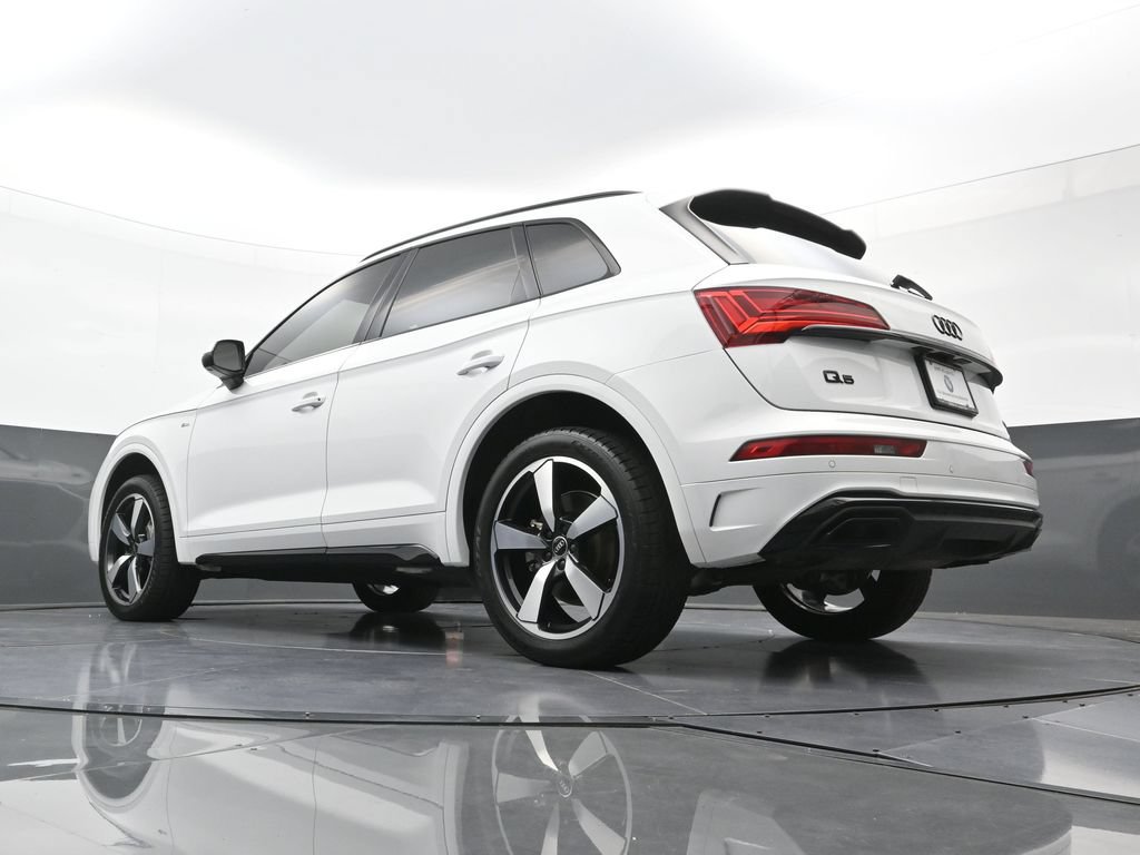 Used 2022 Audi Q5 2.0T Premium Plus AWD/4WD image 25