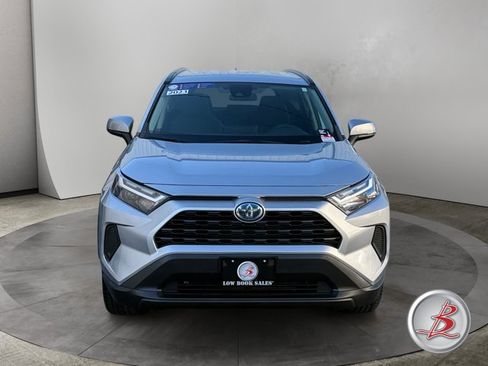 Used 2023 Toyota RAV4 LE AWD/4WD image 2