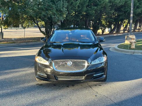 Used 2011 Jaguar XJ L Supercharged image 3