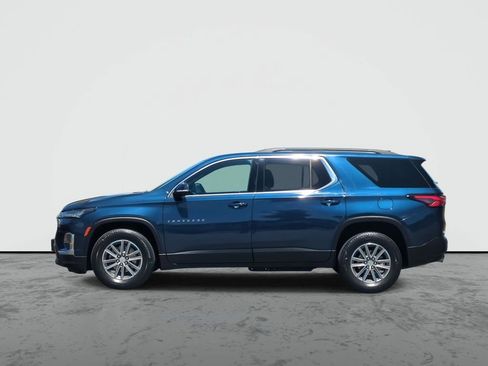 Used 2023 Chevrolet Traverse LT FWD image 5