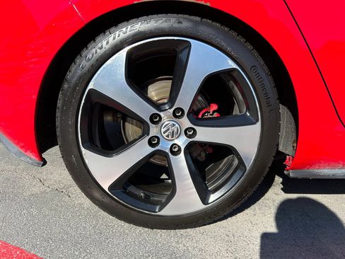 Used 2017 Volkswagen GTI S FWD image 30