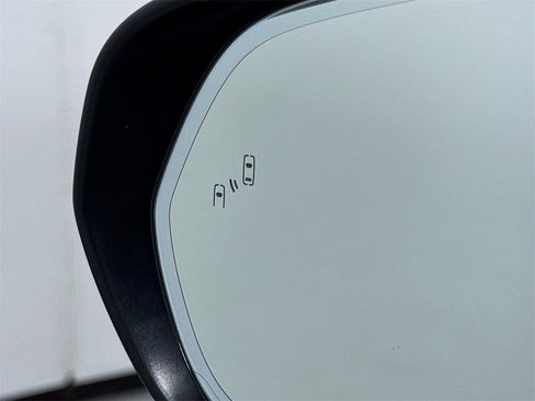 Used 2019 Lexus RX 450hL AWD image 19