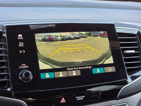 Used 2025 Honda Passport EX-L image 31