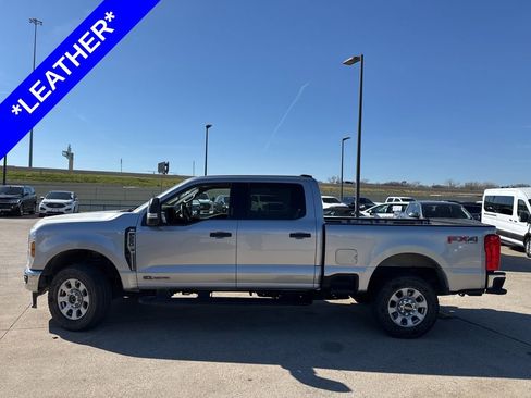 Certified 2024 Ford F250 XLT w/ FX4 Off-Road Package image 3