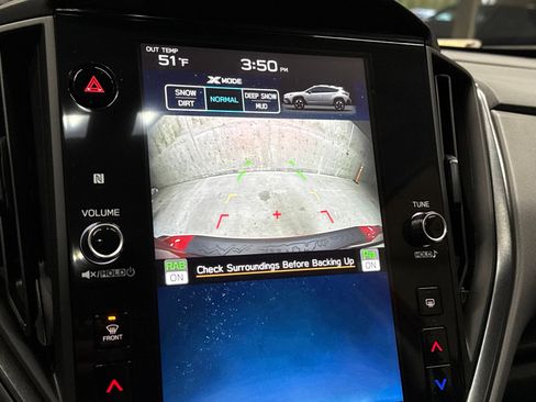 Used 2024 Subaru Crosstrek 2.5i Limited w/ Crosstrek Mirror Package image 23