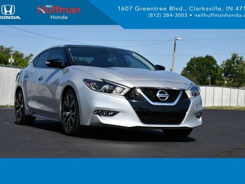 Used 2018 Nissan Maxima Platinum FWD image 1