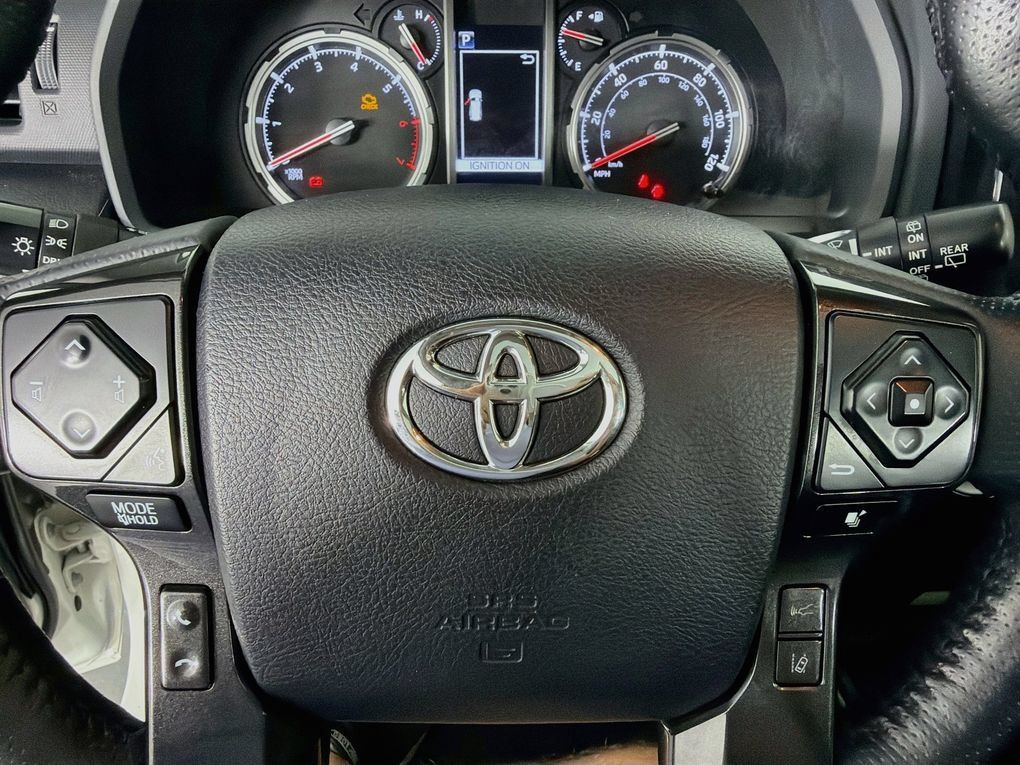 Used 2023 Toyota 4Runner TRD Off-Road Premium w/ Moonroof Package AWD/4WD image 15