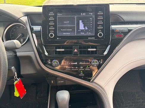 Certified 2024 Toyota Camry LE FWD image 27