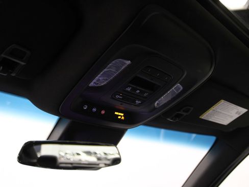 Certified 2021 Cadillac CT5 Luxury w/ Sun And Sound Package image 22