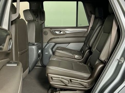 Used 2022 GMC Yukon Denali RWD image 17