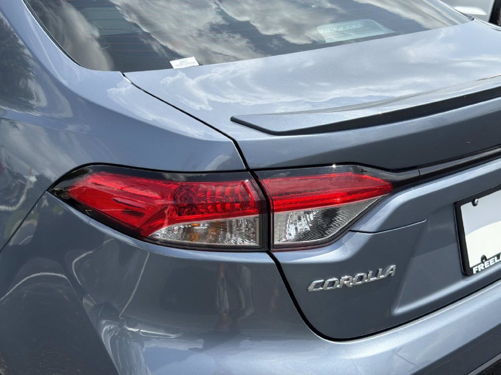 Used 2026 Toyota Corolla SE FWD image 11