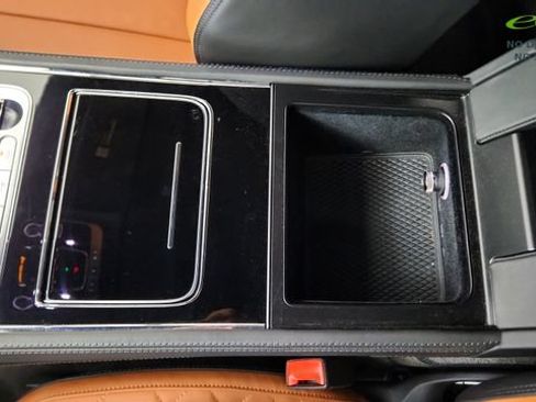 Used 2022 Bentley Continental GT AWD/4WD image 60