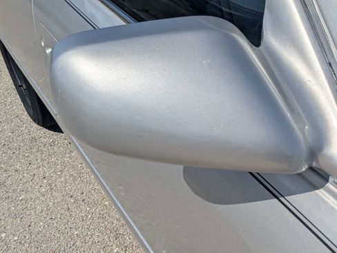 Used 2000 Toyota Camry FWD image 12