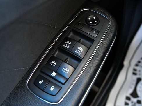 Used 2019 Dodge Charger Scat Pack RWD image 34