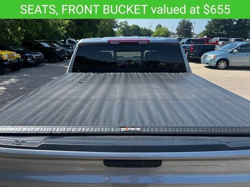 Used 2025 Chevrolet Silverado 1500 LT Trail Boss w/ LT Trail Boss Premium Package AWD/4WD image 6
