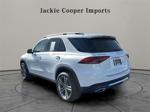 Certified 2022 Mercedes-Benz GLE 350 4MATIC w/ Premium Package image 3