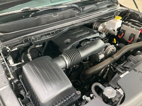 Used 2022 RAM 1500 Laramie AWD/4WD image 25