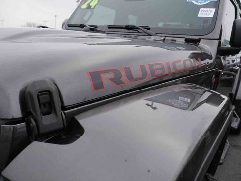 Used 2024 Jeep Gladiator Rubicon image 15